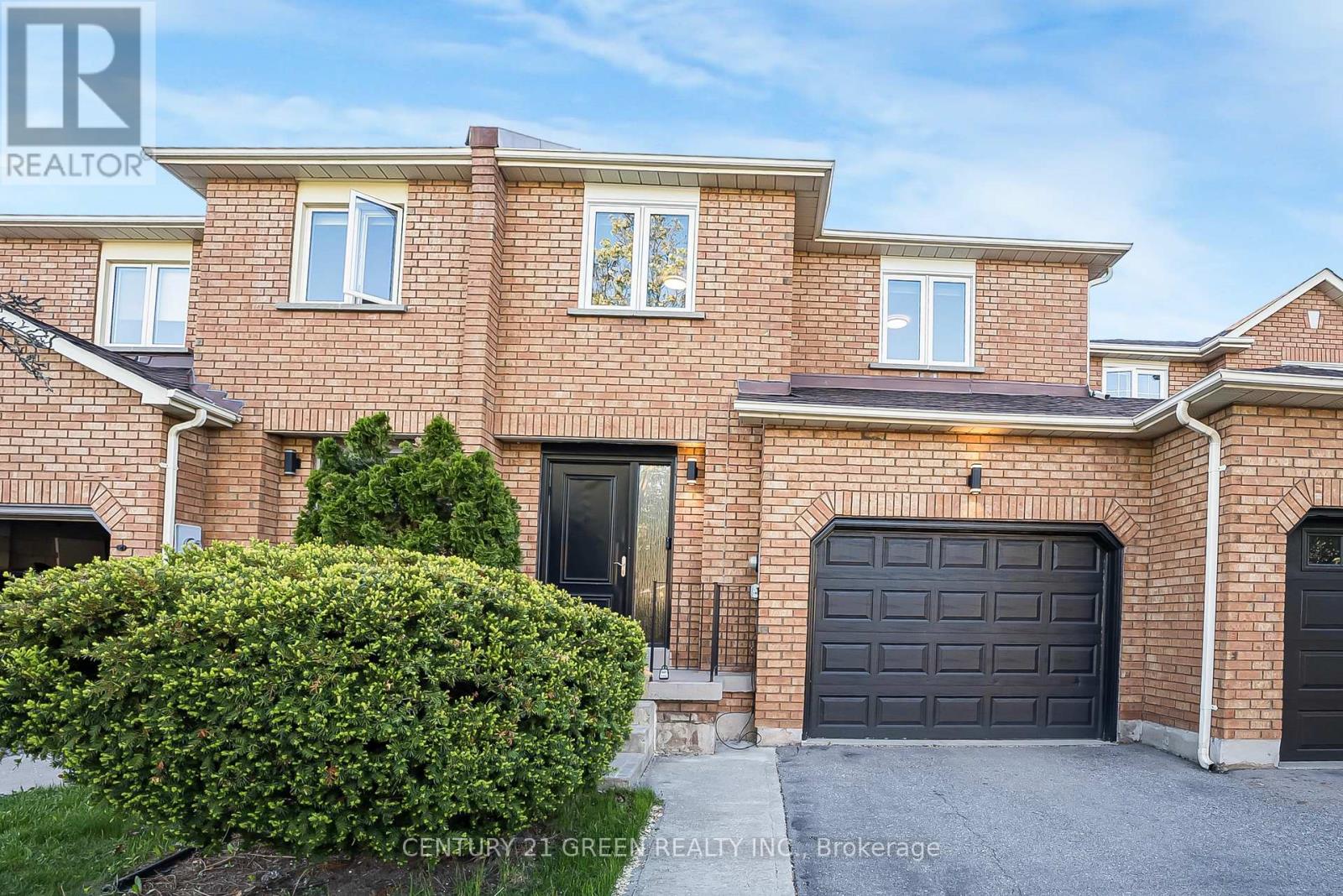 2237 Shipwright Road, Oakville, Ontario  L6M 3E2 - Photo 2 - W12154040