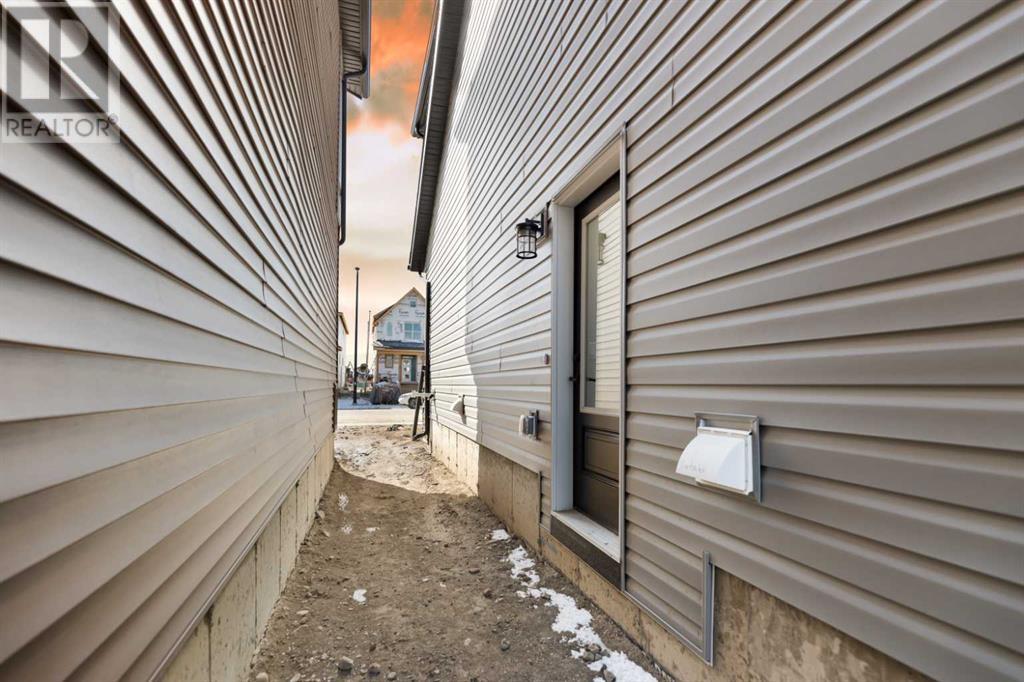 3231 Chinook Winds Drive Sw, Airdrie, Alberta  T4B 5S8 - Photo 30 - A2203703