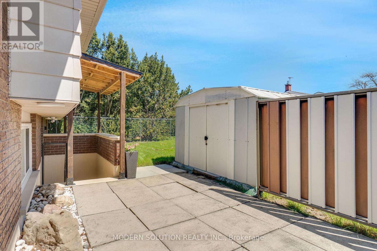 90 Glen Park Road, St. Catharines, Ontario  L2N 3E9 - Photo 35 - X12153947