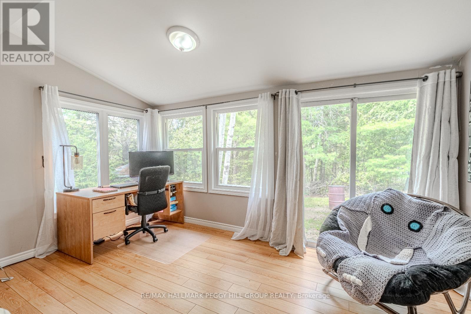 6 Mccutcheon Road, Mulmur, Ontario  L9V 3E8 - Photo 6 - X12153963