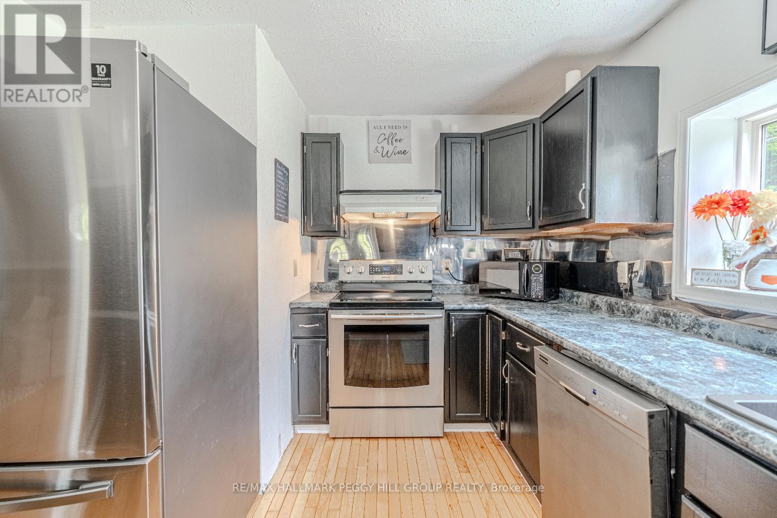 6 Mccutcheon Road, Mulmur, Ontario  L9V 3E8 - Photo 9 - X12153963