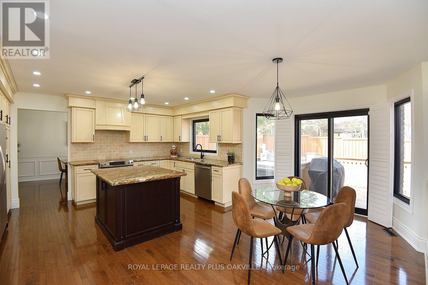 81 Jerome Park Drive, Hamilton, Ontario  L9H 6R8 - Photo 21 - X12153995