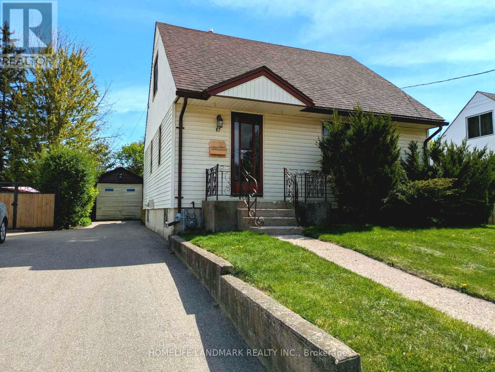 87 Ballantyne Avenue, Cambridge, Ontario  N1R 2S4 - Photo 4 - X12154030