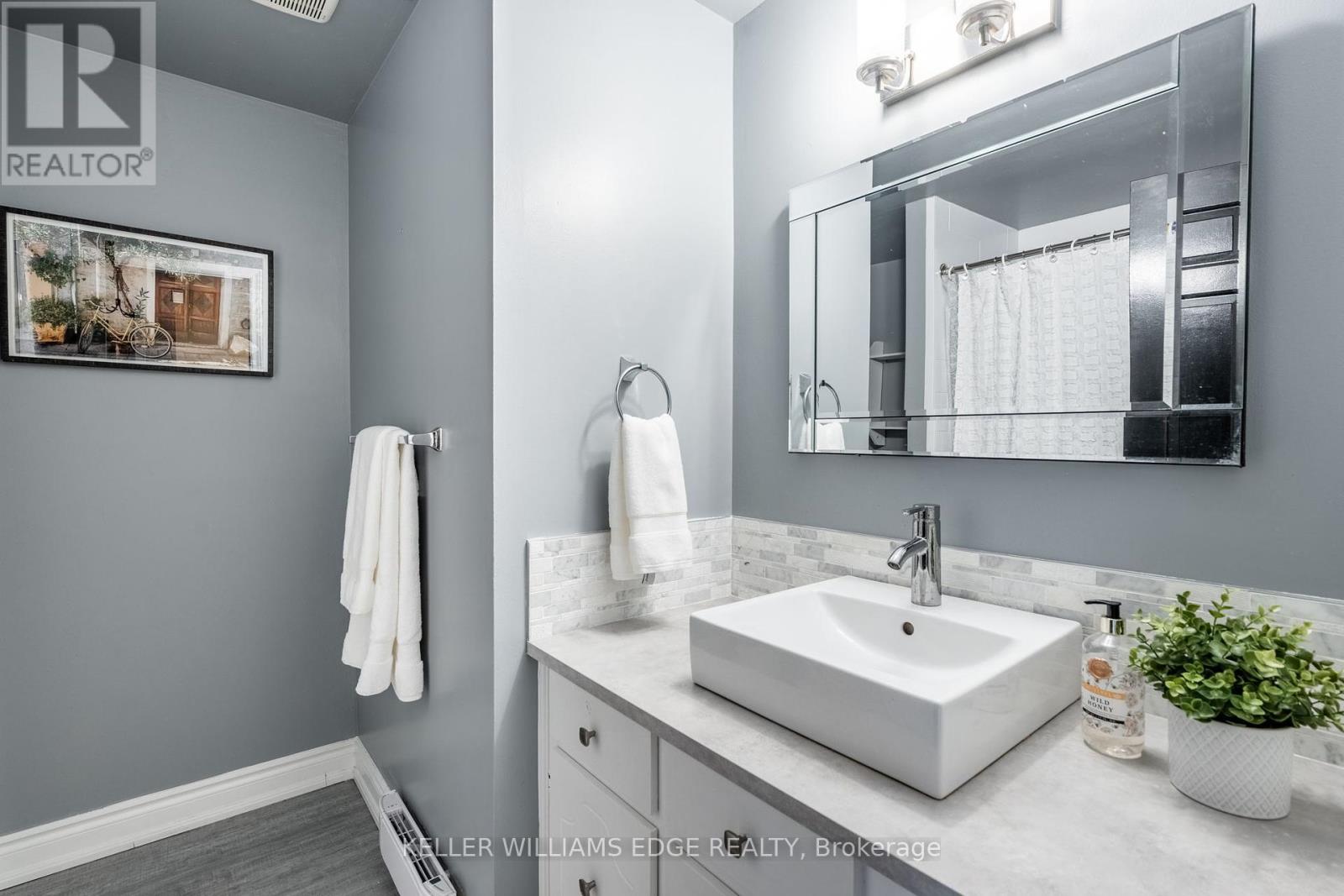 7 - 91 Livingston Avenue, Grimsby (Grimsby West), Ontario  L3M 1L4 - Photo 15 - X12154069