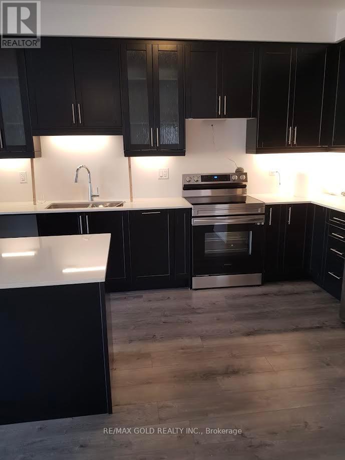 44 June Callwood Way, Brantford, Ontario  N3T 0T7 - Photo 3 - X12154073