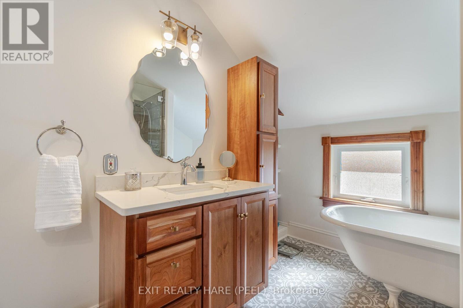 51 Osprey Street S, Southgate, Ontario  N0C 1B0 - Photo 34 - X12154074