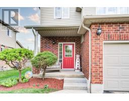 90 STIEFELMEYER CRESCENT, Wilmot, Ontario