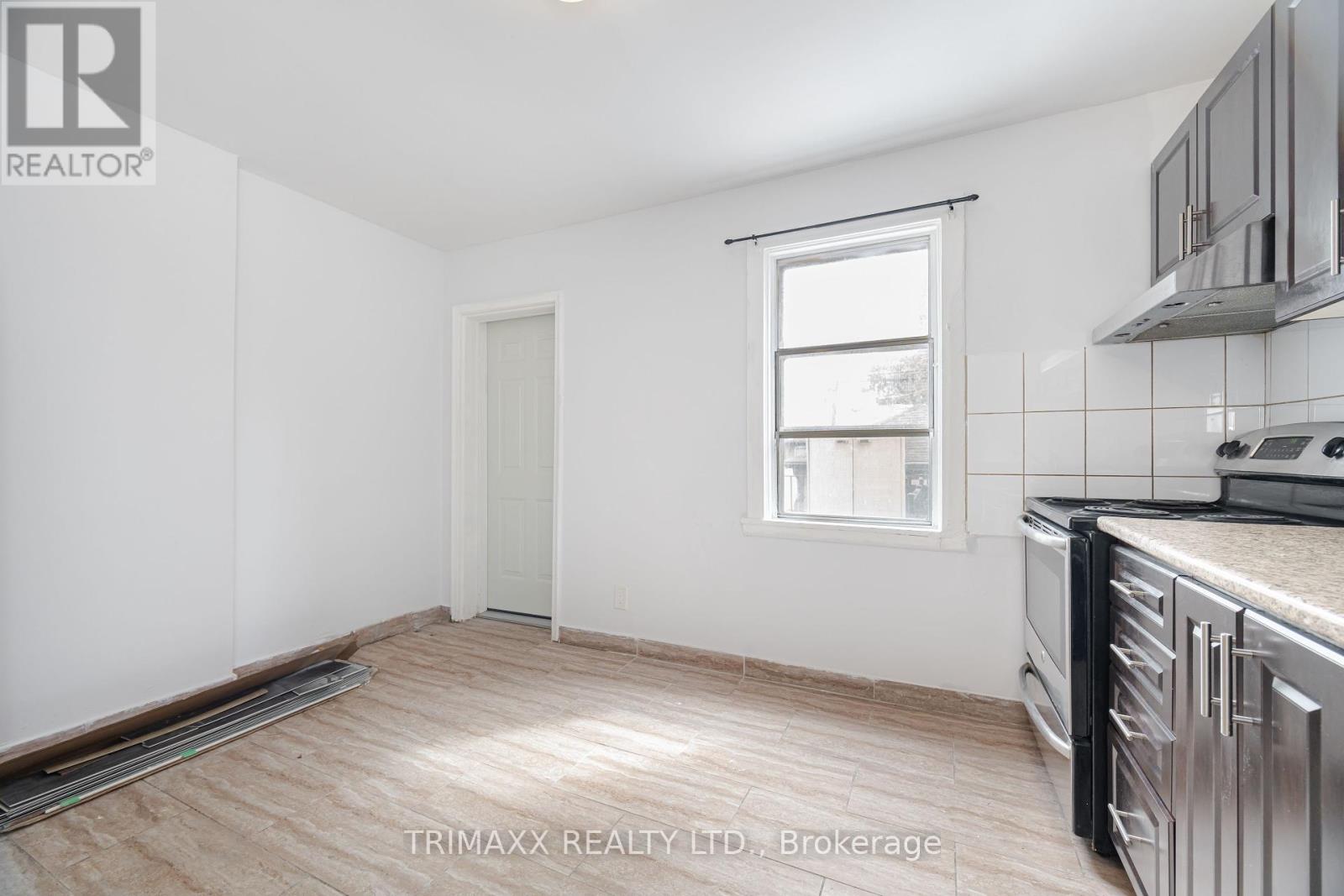 327 Atlas Avenue, Toronto, Ontario  M6C 3P8 - Photo 17 - C12148513