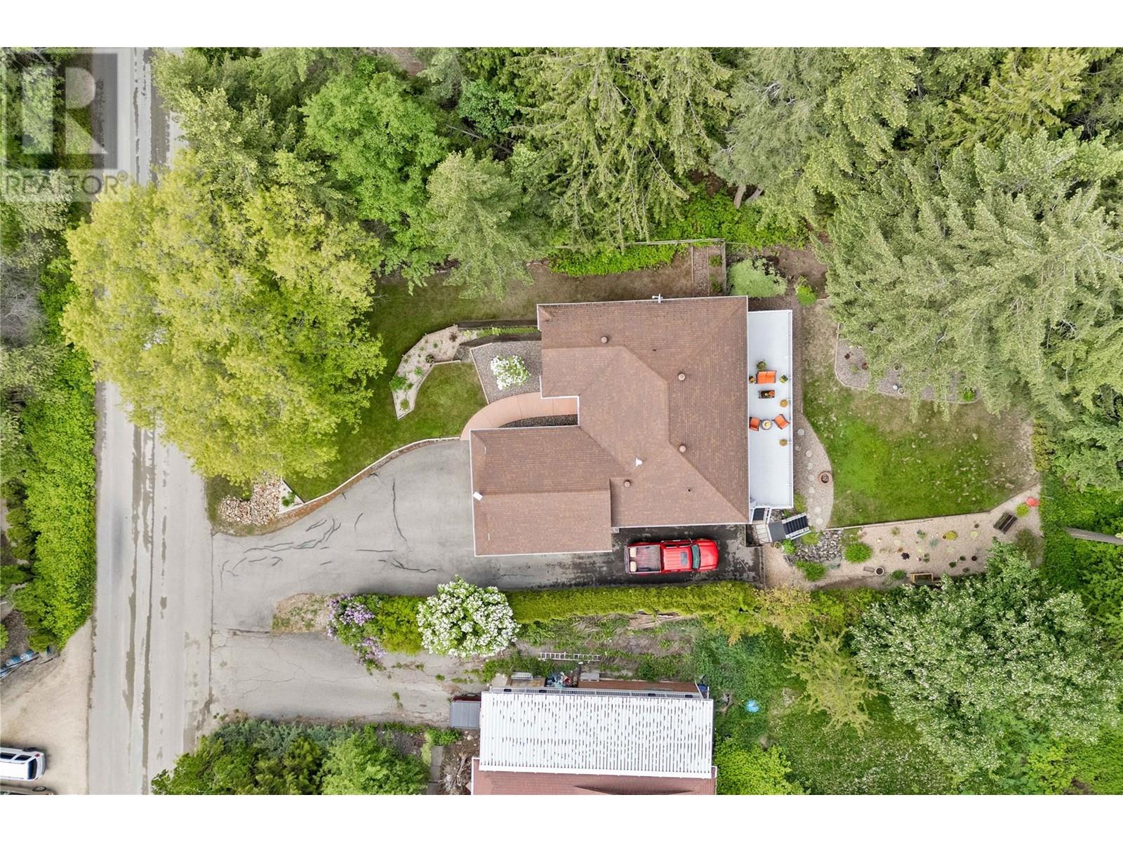 2408 Mount Tuam Crescent, Sorrento, British Columbia  V0E 2W2 - Photo 6 - 10347974