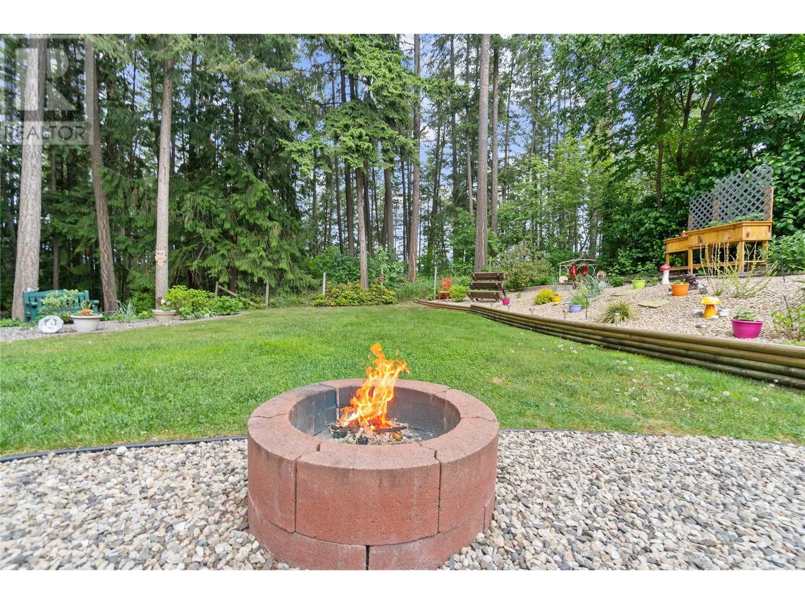 2408 Mount Tuam Crescent, Sorrento, British Columbia  V0E 2W2 - Photo 66 - 10347974