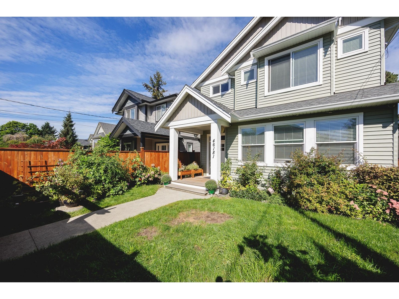 46181 Second Avenue, Chilliwack Proper East, Chilliwack, British Columbia  V2P 1S8 - Photo 1 - R3003682