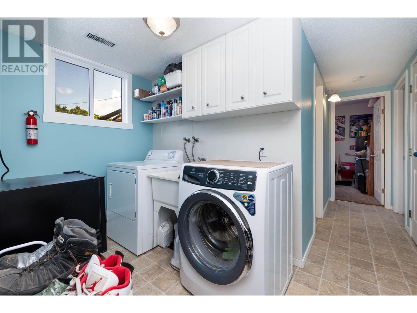 3415 16 Avenue, Vernon, British Columbia  V1T 8C5 - Photo 13 - 10347490