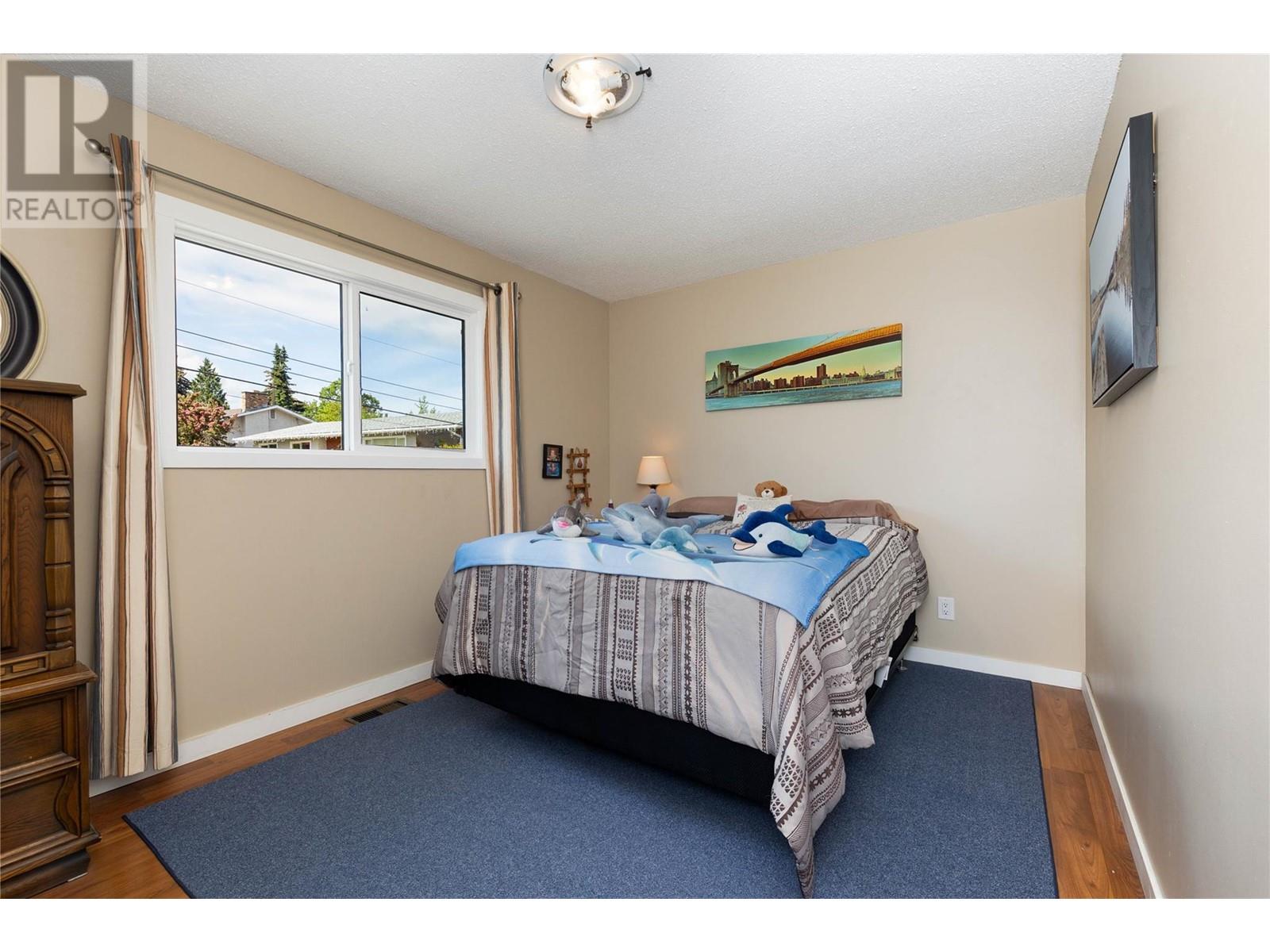 3415 16 Avenue, Vernon, British Columbia  V1T 8C5 - Photo 8 - 10347490