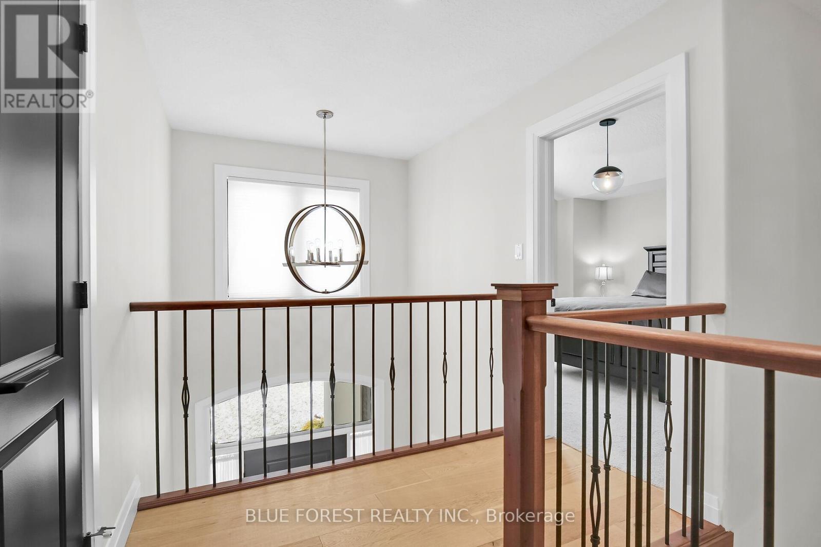 1056 Trailsway Avenue, London South, Ontario  N6K 4Z3 - Photo 17 - X12154219