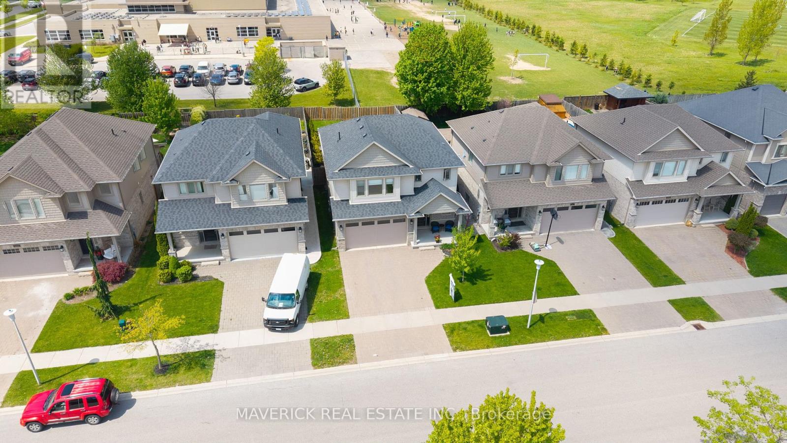 1461 Riverbend Road, London South, Ontario  N6K 0E7 - Photo 30 - X12154361