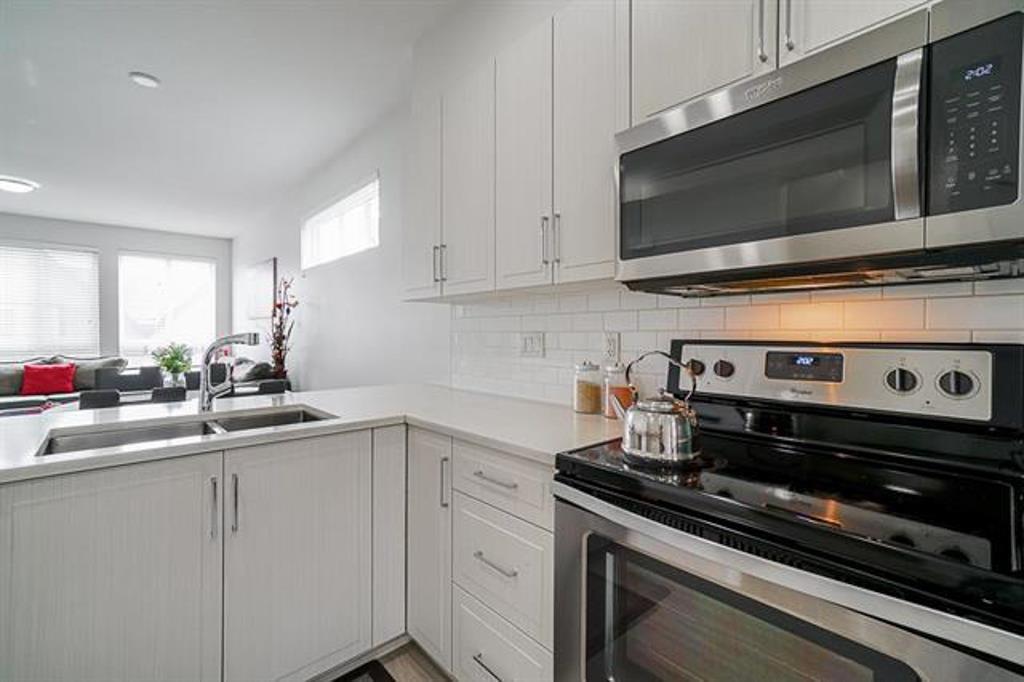 32 14555 68 Avenue, Surrey, British Columbia  V3S 2A8 - Photo 8 - R3002960