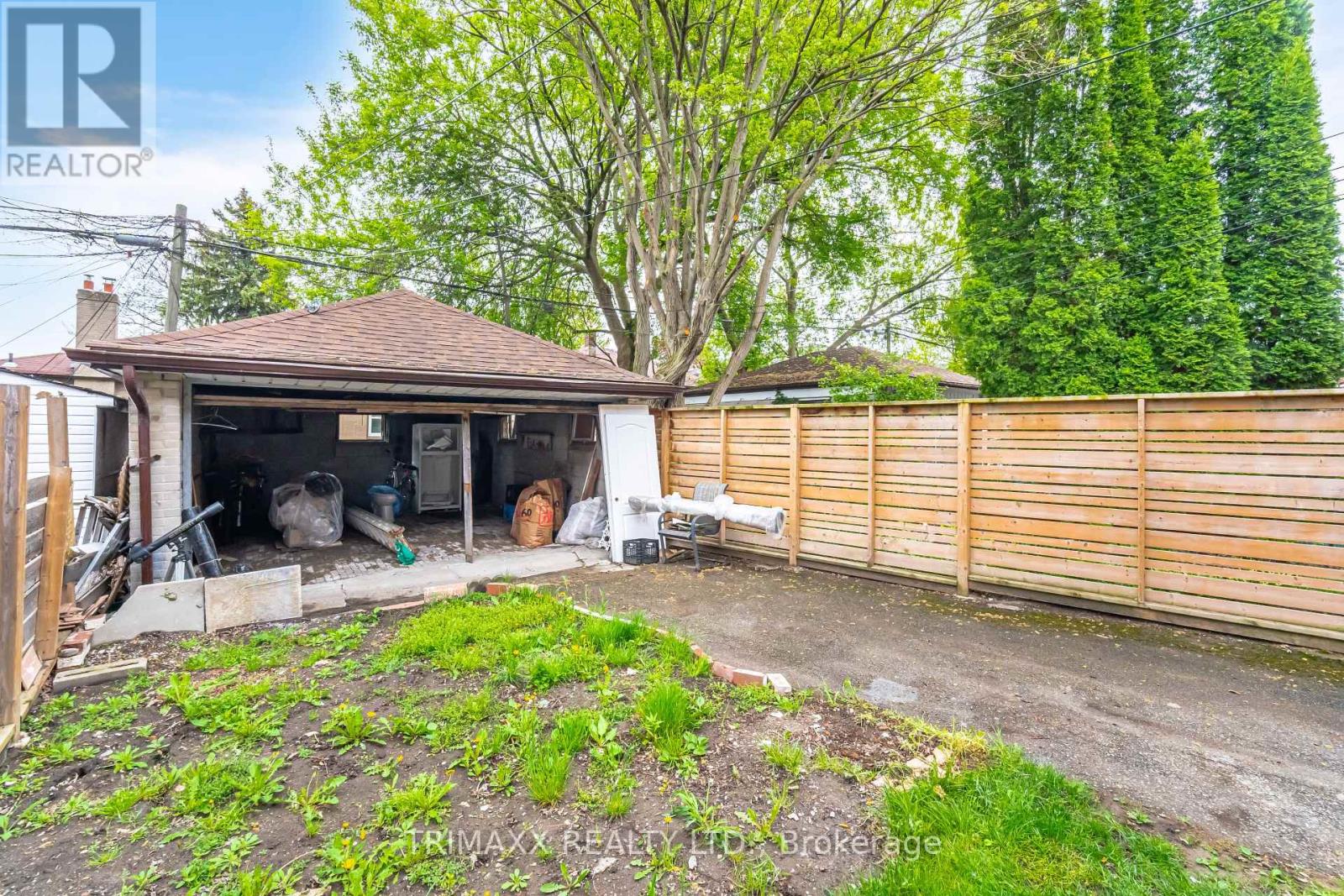 327 Atlas Avenue, Toronto, Ontario  M6C 3P8 - Photo 50 - C12148513