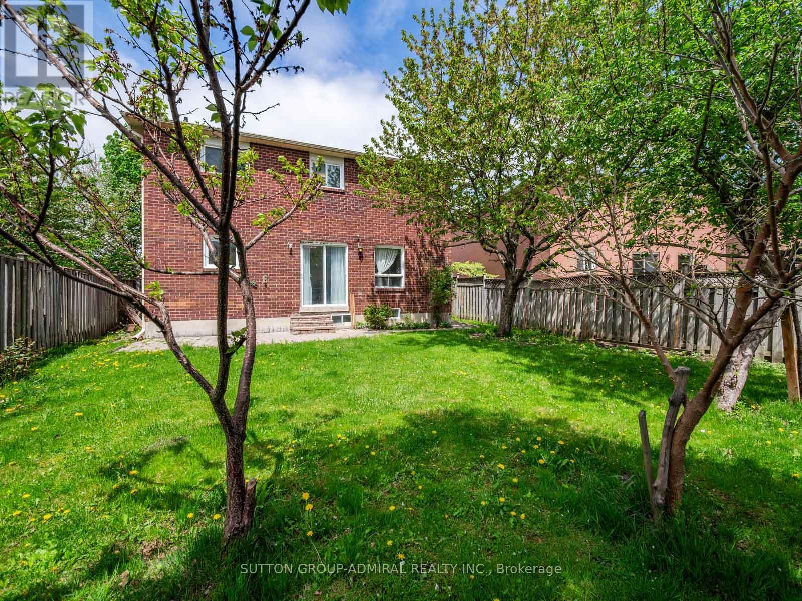 280 Bernard Avenue, Richmond Hill (Devonsleigh), Ontario  L4S 1C9 - Photo 44 - N12153610