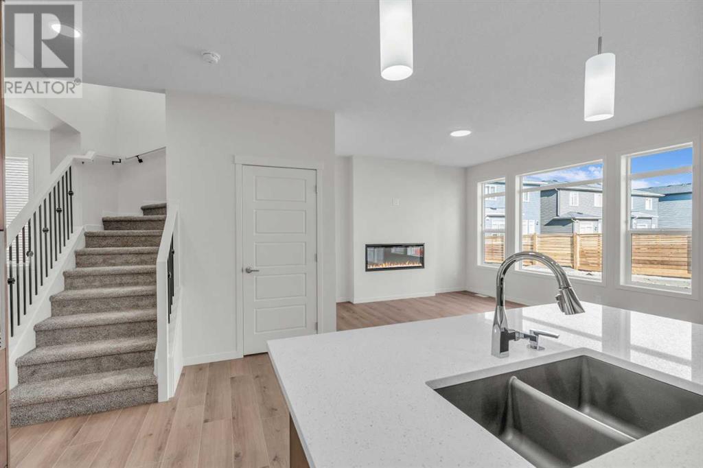 83 Lucas Passage Nw, Calgary, Alberta  T3P 2E3 - Photo 13 - A2221944