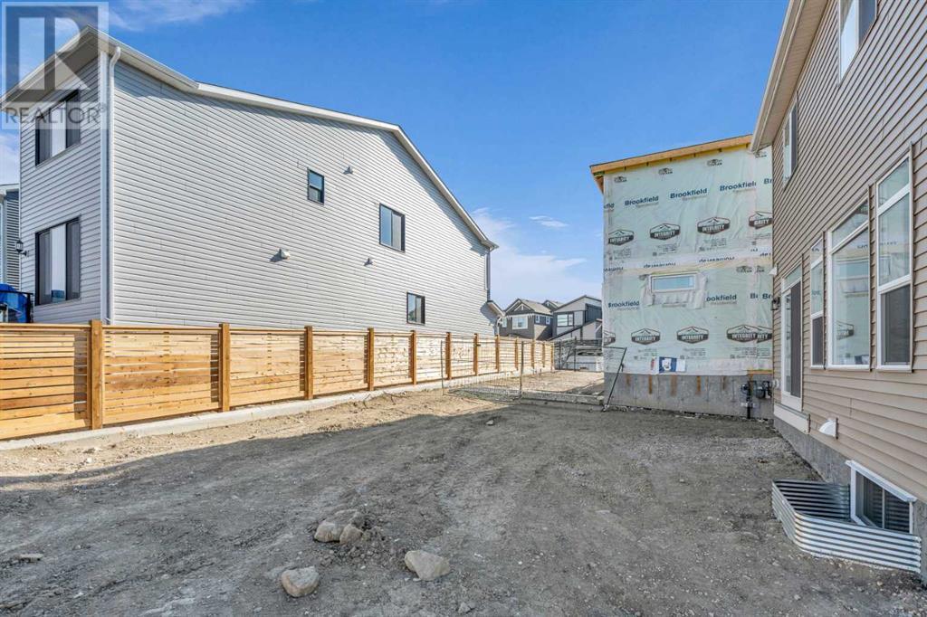 83 Lucas Passage Nw, Calgary, Alberta  T3P 2E3 - Photo 37 - A2221944