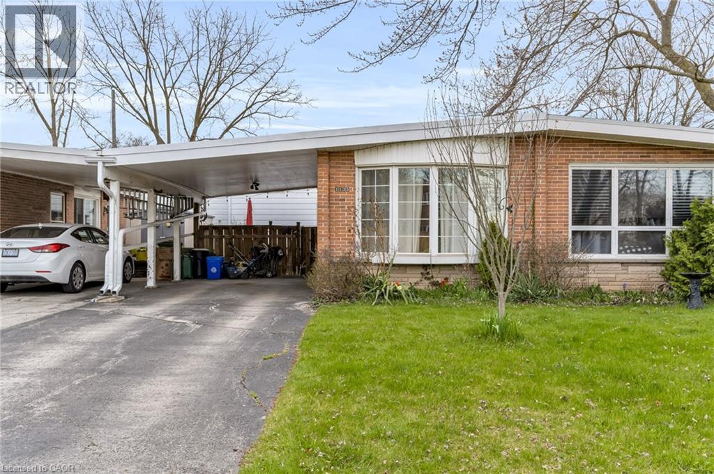 1135 Tavistock Drive, Burlington, Ontario  L7P 2N3 - Photo 3 - 40723608