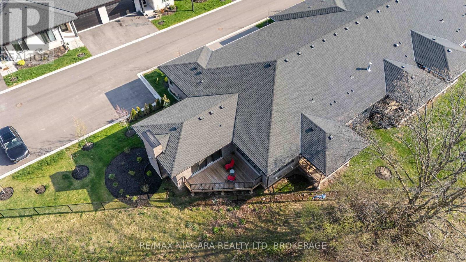 16 - 300 Richmond Street, Thorold, Ontario  L2V 5B9 - Photo 37 - X12154292