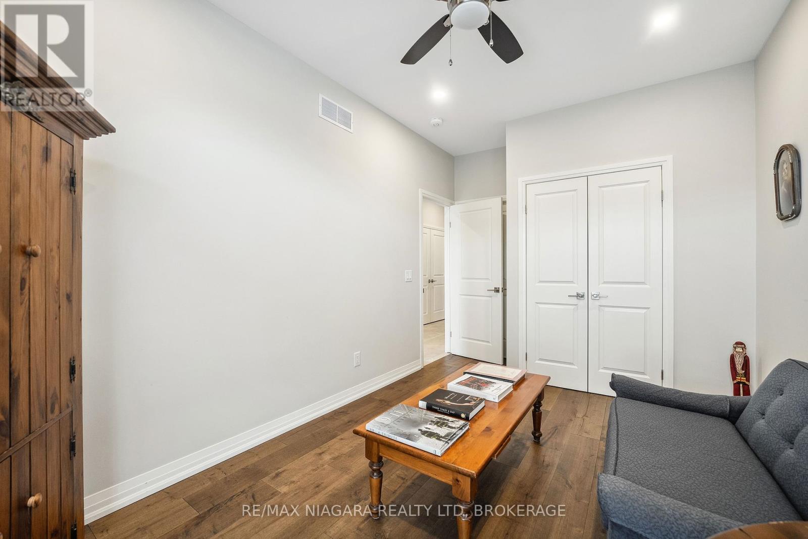 16 - 300 Richmond Street, Thorold, Ontario  L2V 5B9 - Photo 7 - X12154292