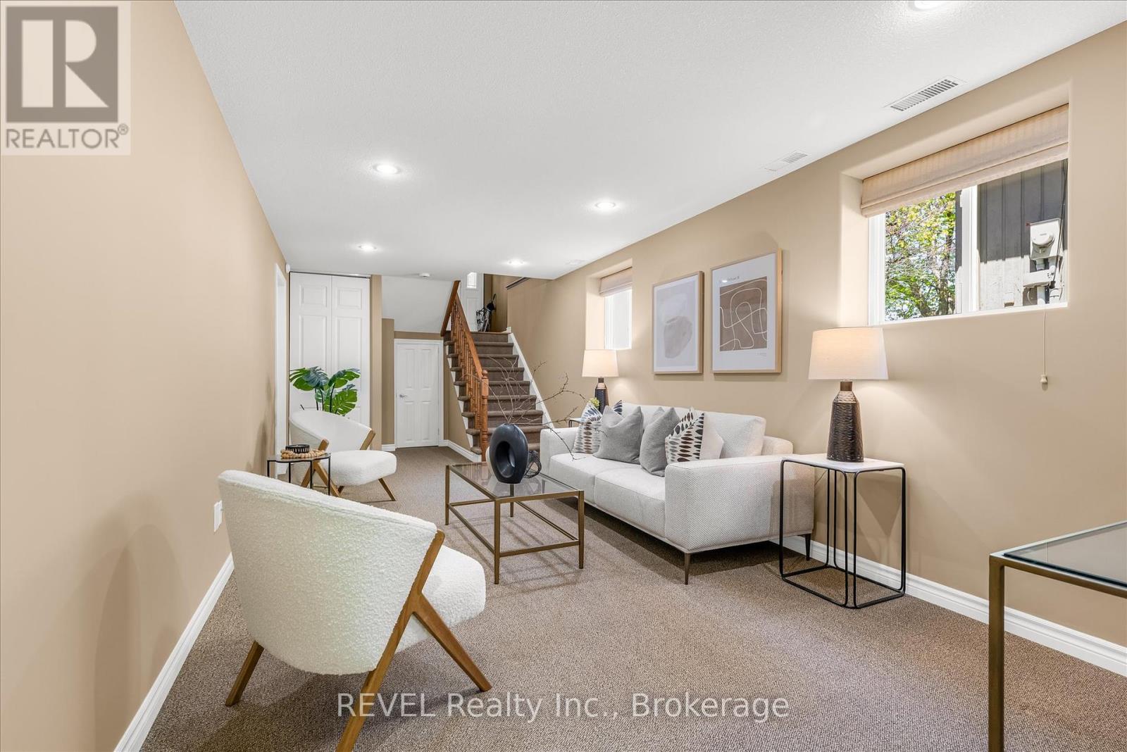 86 Newport Street, St. Catharines (Port Weller), Ontario  L2M 1P7 - Photo 28 - X12154338