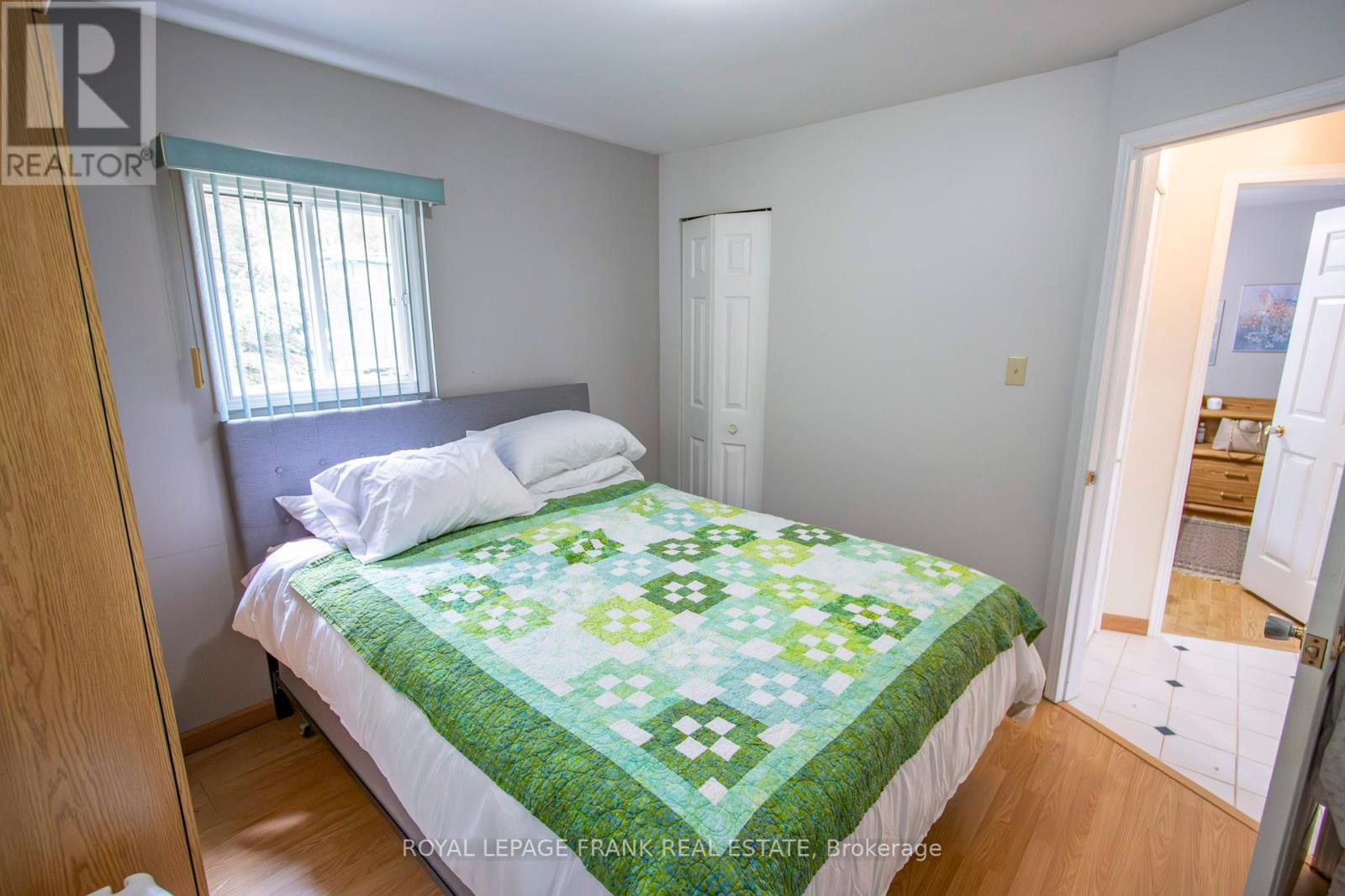 1070 Towering Oaks Trail, Minden Hills, Ontario  K0M 2L0 - Photo 24 - X12154241