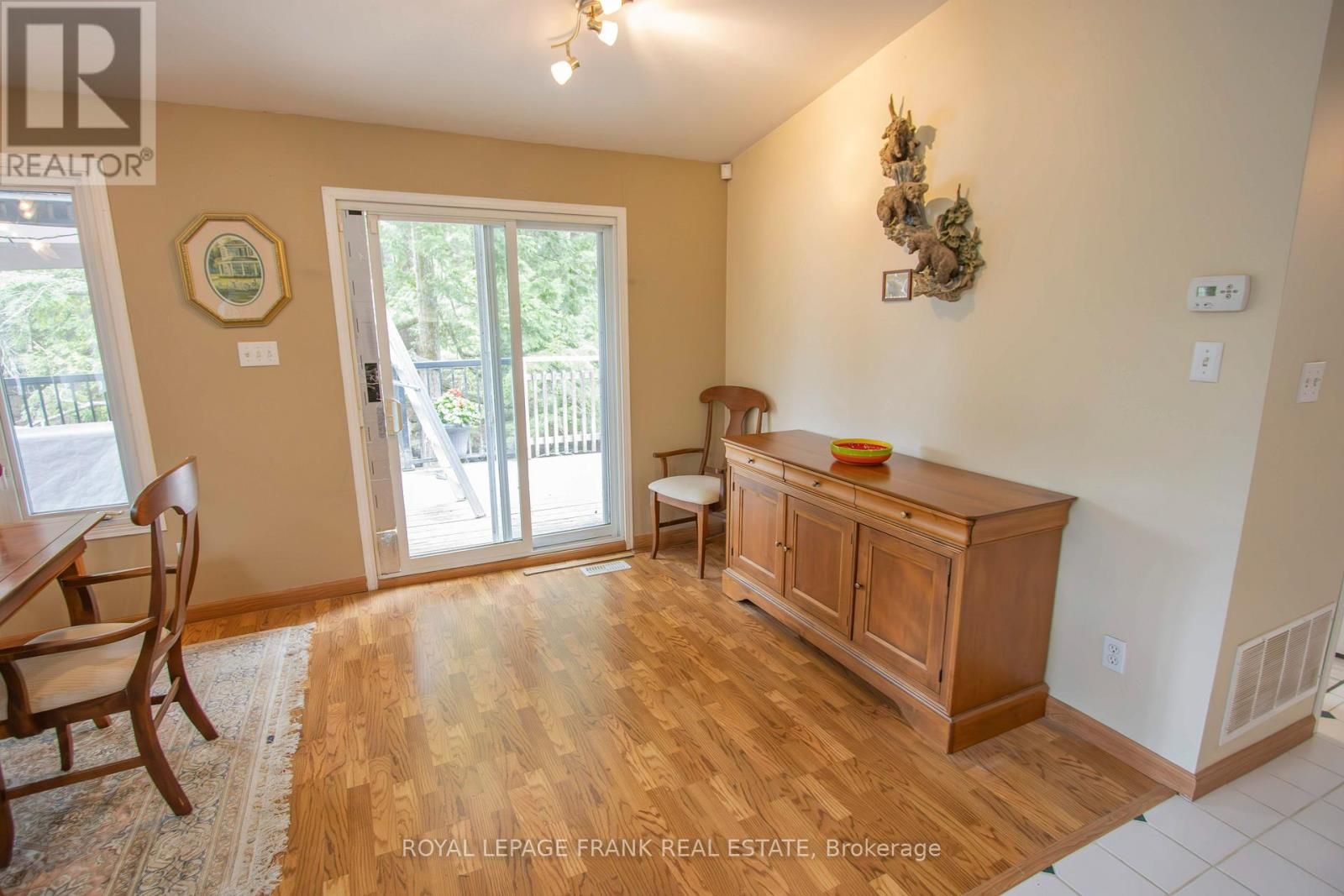 1070 Towering Oaks Trail, Minden Hills, Ontario  K0M 2L0 - Photo 38 - X12154241