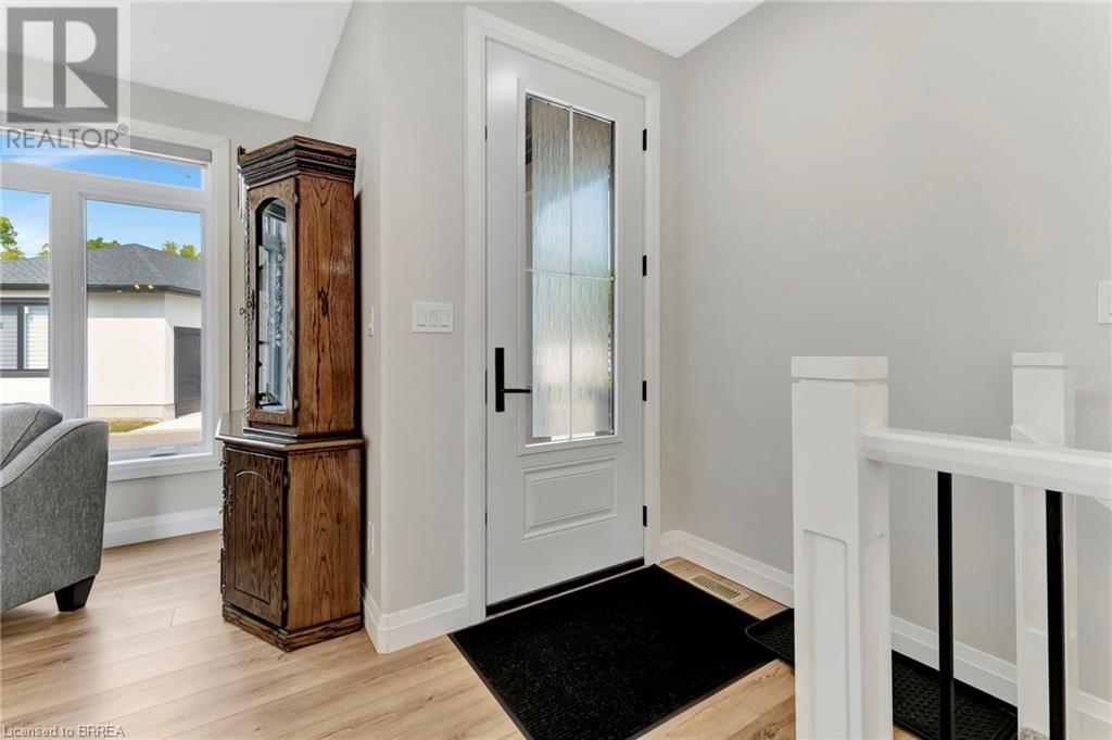 5 John Pound Road Unit# 6, Tillsonburg, Ontario  N4G 5X3 - Photo 6 - 40729643