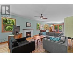 250 60 Street NW