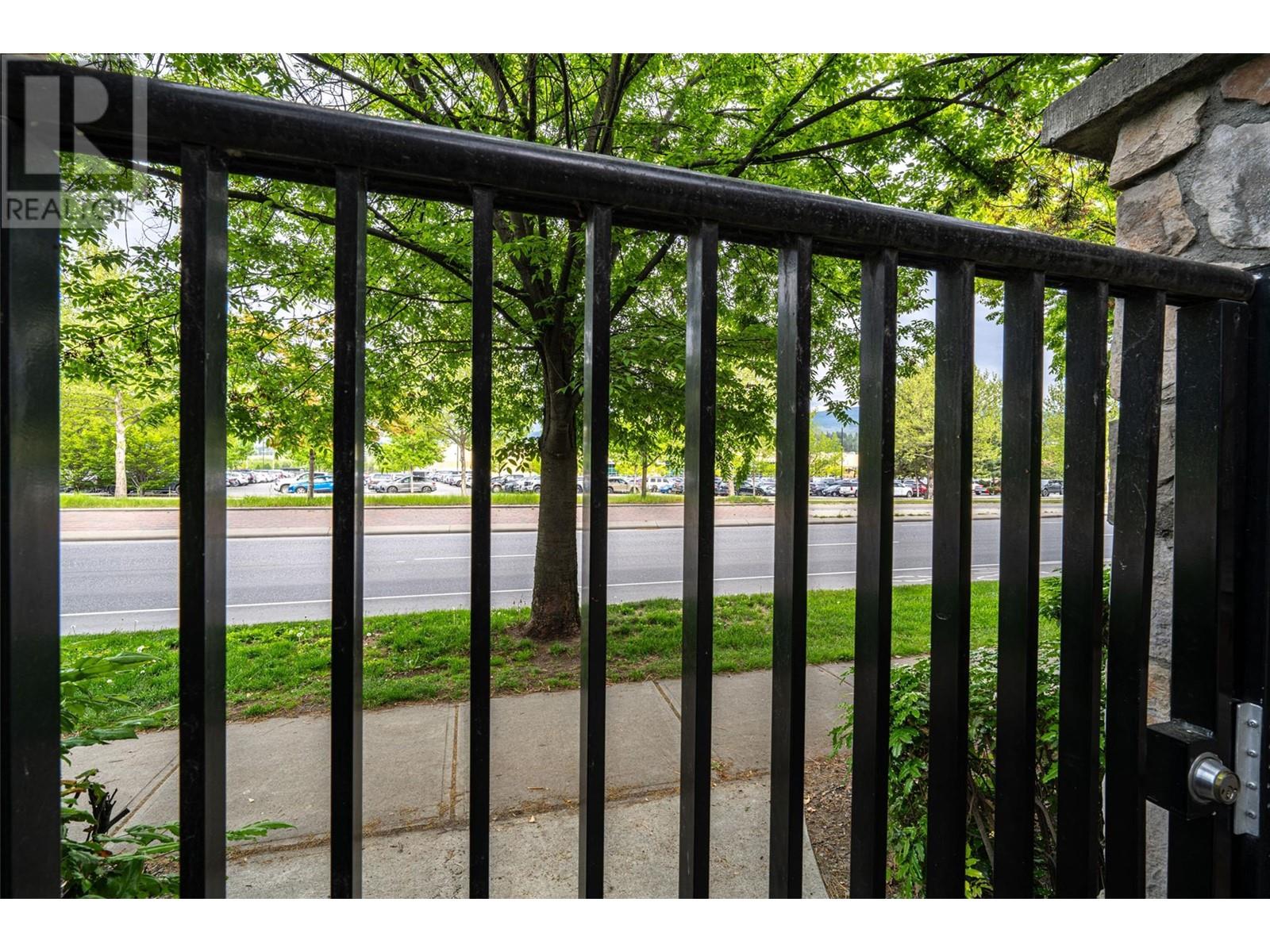 688 Lequime Road Unit# 108, Kelowna, British Columbia  V1W 1A4 - Photo 42 - 10347384