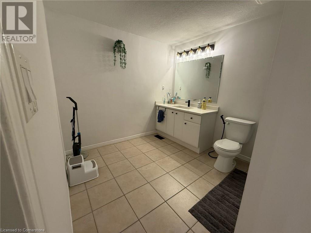 85 Bankside Drive Unit# E33, Kitchener, Ontario N2N 3M4 - Photo 13 - 40728514