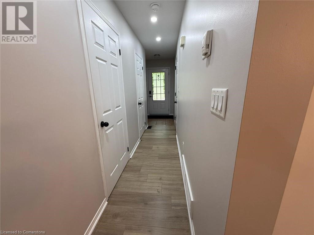 85 Bankside Drive Unit# E33, Kitchener, Ontario N2N 3M4 - Photo 5 - 40728514
