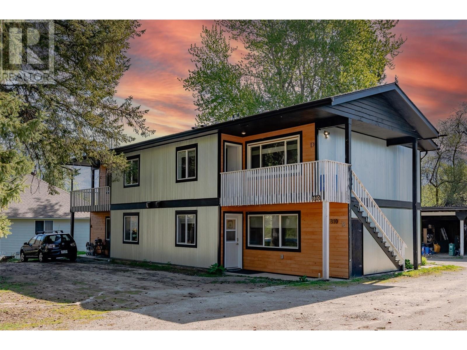 1810 First Street, Fruitvale, BC V0G1L0