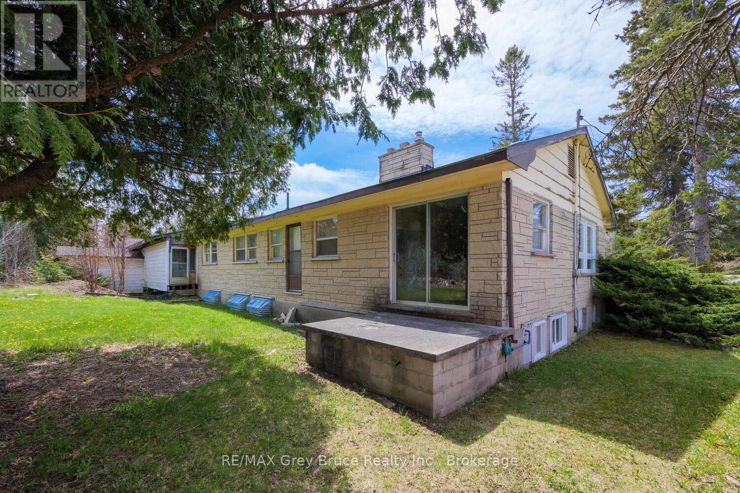7382 Highway 6, Northern Bruce Peninsula, Ontario  N0H 2R0 - Photo 28 - X12154209