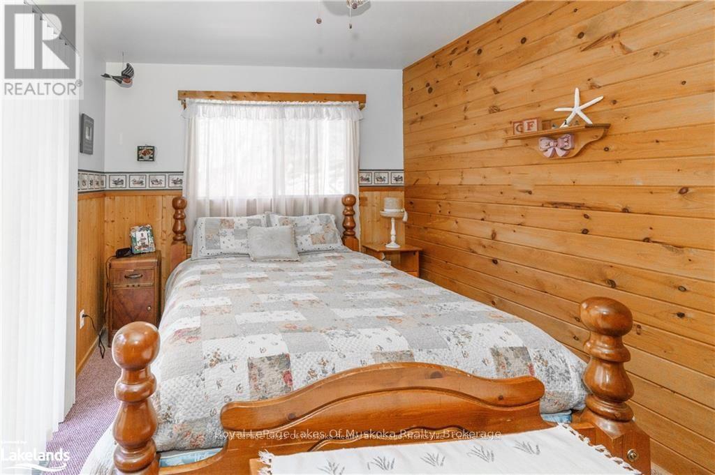 32 Maple Leaf Drive, Huntsville, Ontario  P1H 2J2 - Photo 18 - X12154256