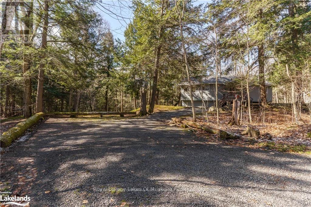 32 Maple Leaf Drive, Huntsville, Ontario P1H 2J2 - Photo 22 - X12154256