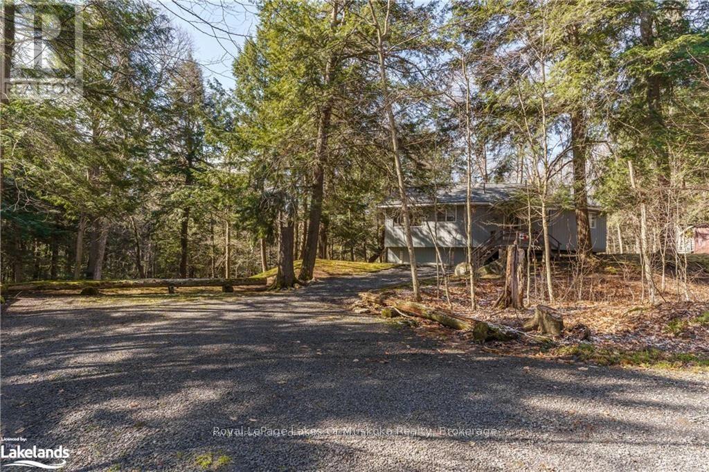 32 Maple Leaf Drive, Huntsville, Ontario P1H 2J2 - Photo 23 - X12154256