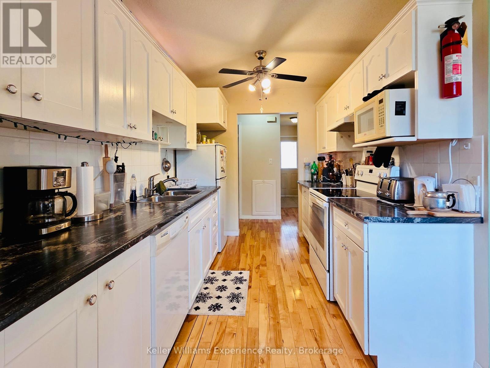 Property at 26 WALTER STREET image 4