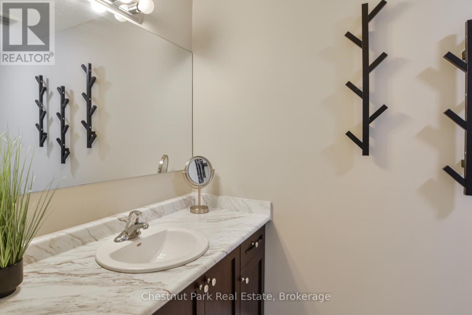 24 Kent Crescent, Bracebridge, Ontario  P1L 0B7 - Photo 29 - X12154289