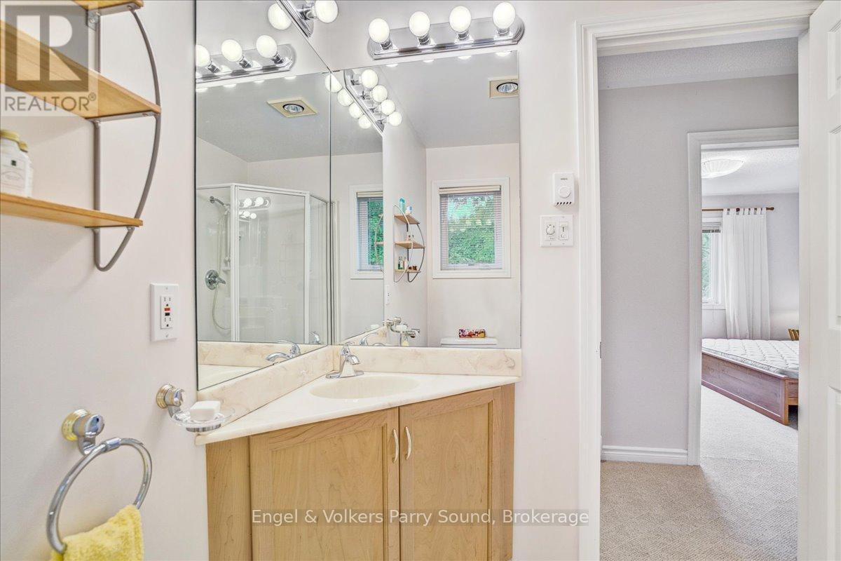 1 Loon Bay, Carling, Ontario  P0G 1G0 - Photo 18 - X12154337