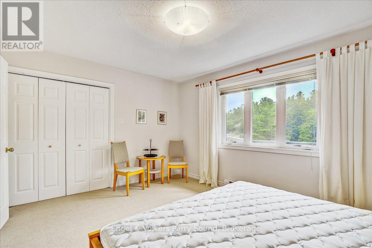 1 Loon Bay, Carling, Ontario  P0G 1G0 - Photo 20 - X12154337