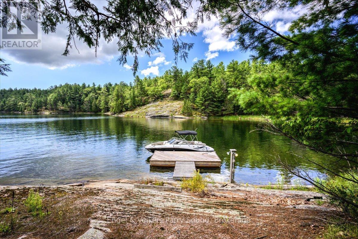 1 Loon Bay, Carling, Ontario  P0G 1G0 - Photo 32 - X12154337