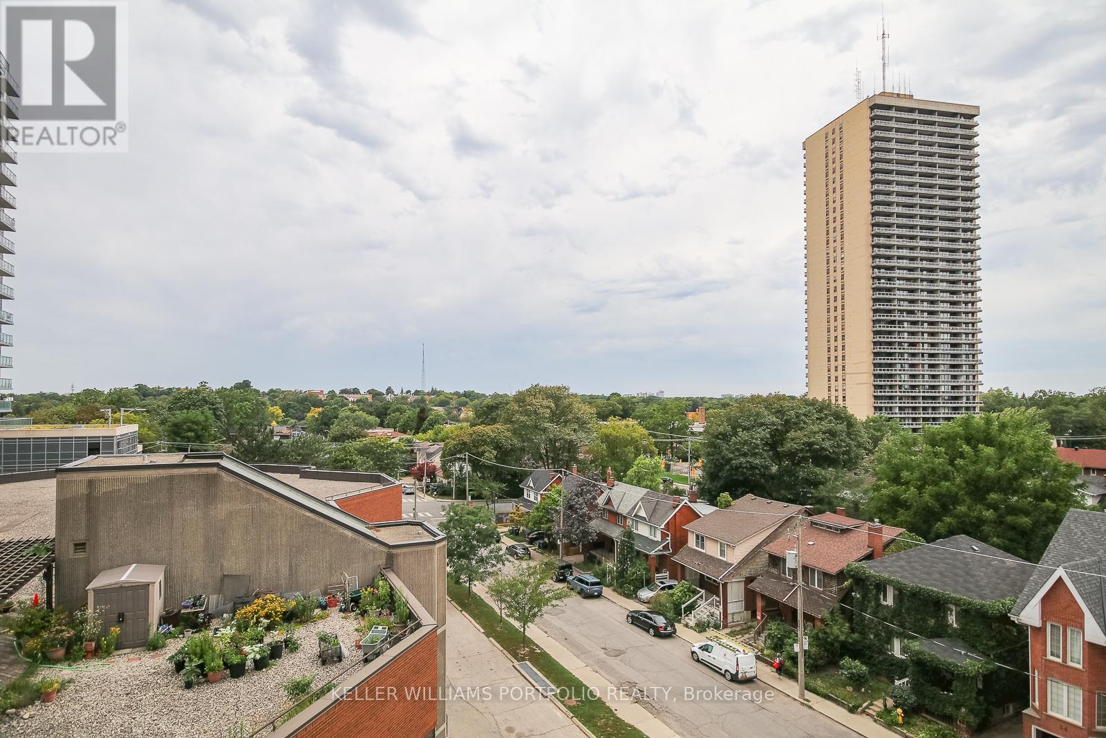 418 - 33 Helendale Avenue, Toronto, Ontario  M4R 0A4 - Photo 18 - C12154156
