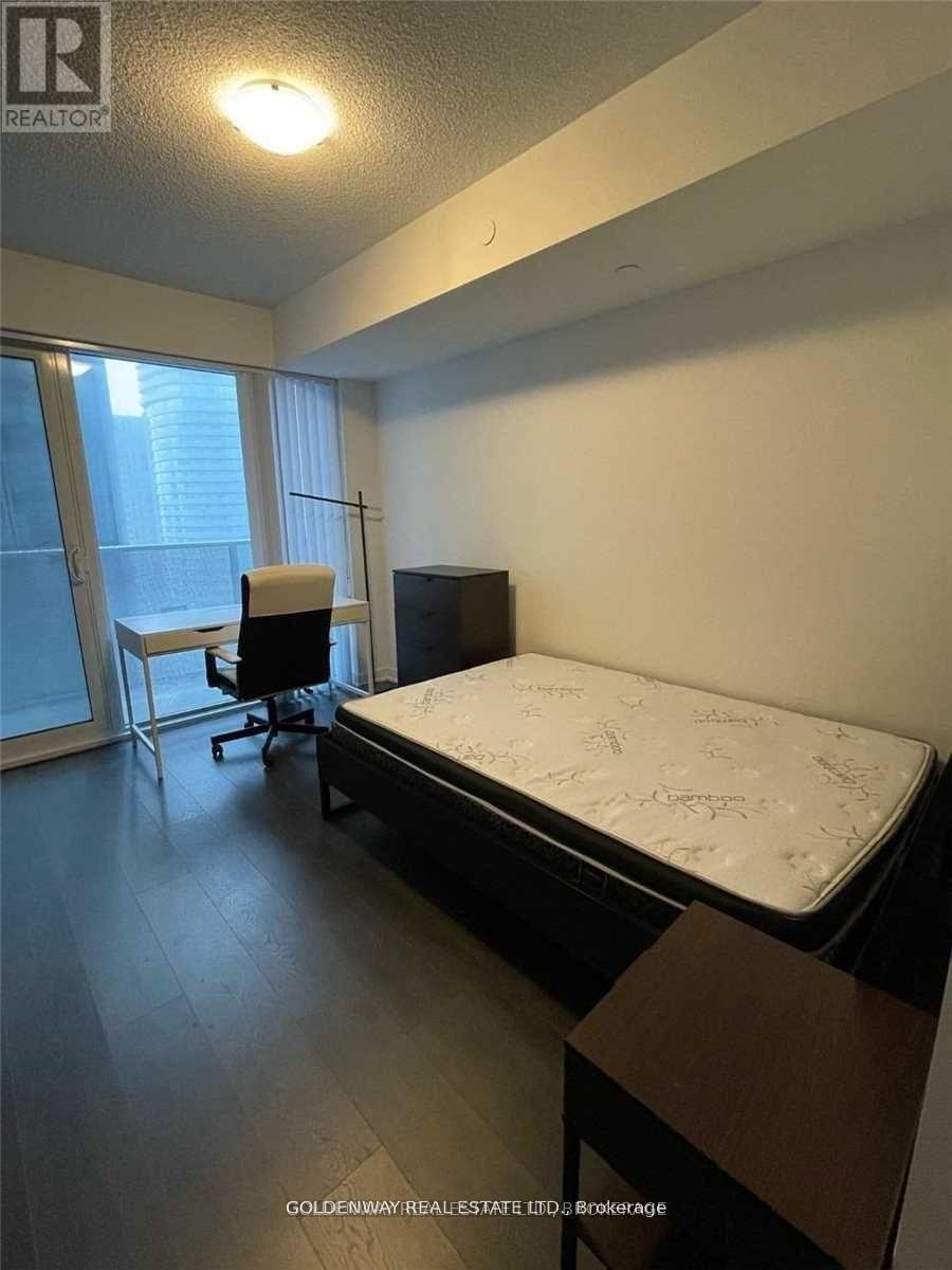 2211 - 100 Harbour Street, Toronto, Ontario  M5J 2T5 - Photo 10 - C12154180