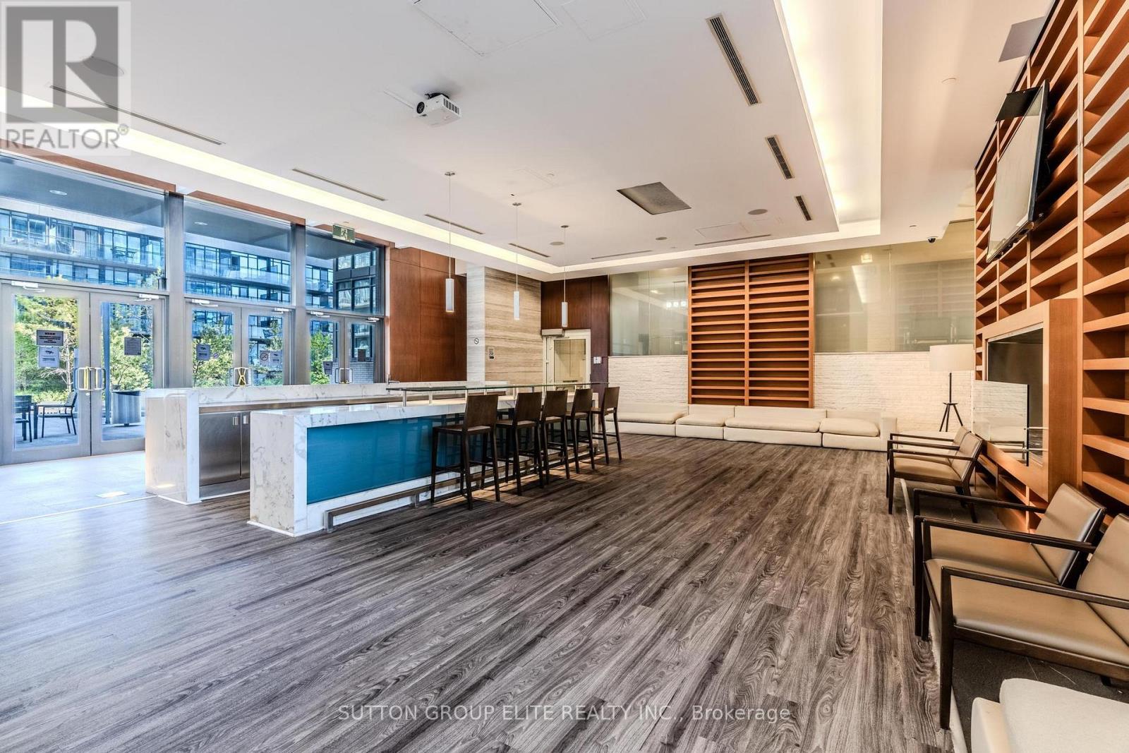 910 - 8 Telegram Mews, Toronto, Ontario  M5V 3Z5 - Photo 11 - C12154233