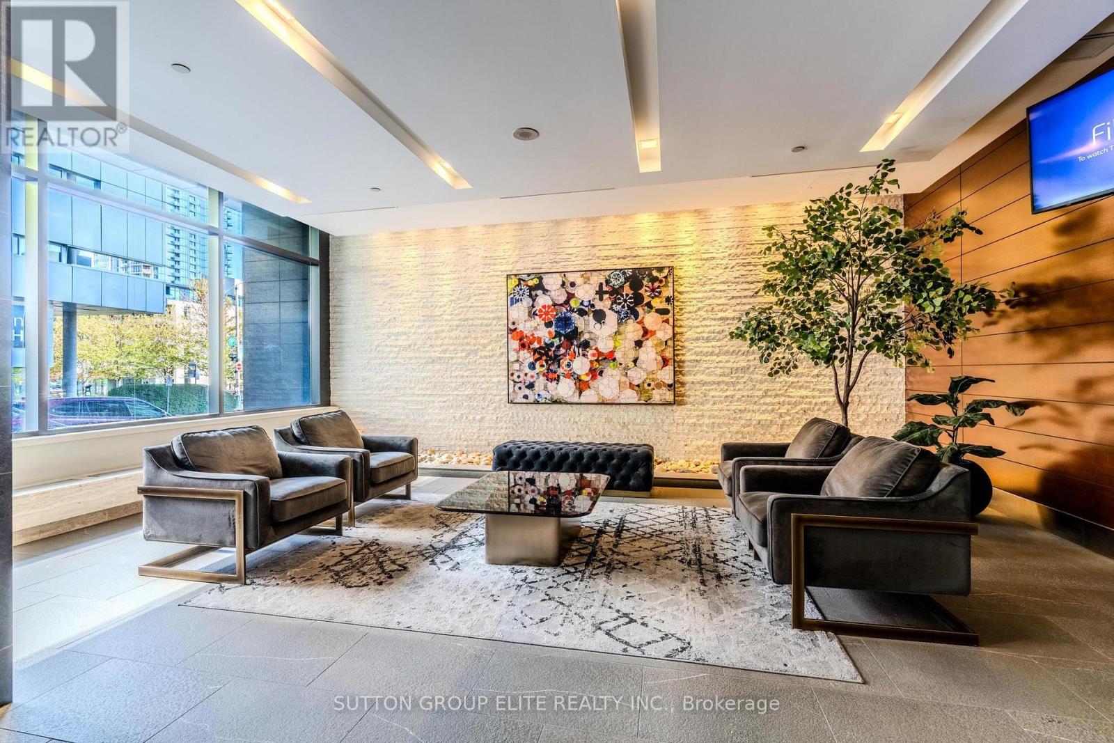 910 - 8 Telegram Mews, Toronto, Ontario  M5V 3Z5 - Photo 2 - C12154233