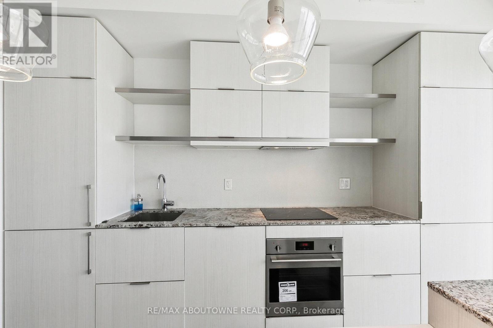 3811 - 197 Yonge Street, Toronto, Ontario  M5B 0C1 - Photo 22 - C12154242